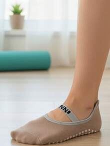 Kit With 1/3/6 Pairs Of Non-Slip Socks – Ideal For Yoga, Pilates And Workouts | Sizes 35 To 41 - Nhiều màu - Xem 10