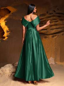 Faeriesty Váy satin dáng rộng trễ vai dài chấm đất dành cho nữ, váy dự tiệc mùa thu, trang phục phù hợp cho dịp Giáng sinh - Màu xanh lá cây đậm - Xem 2