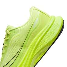 XTEP Zapatillas de running neutras para hombres, zapatillas de entrenamiento competitivo, zapatillas ligeras, transpirables y cómodas para uso casual y desplazamiento, zapatillas de carreras profesionales, 875319110001 Verde Eléctrico