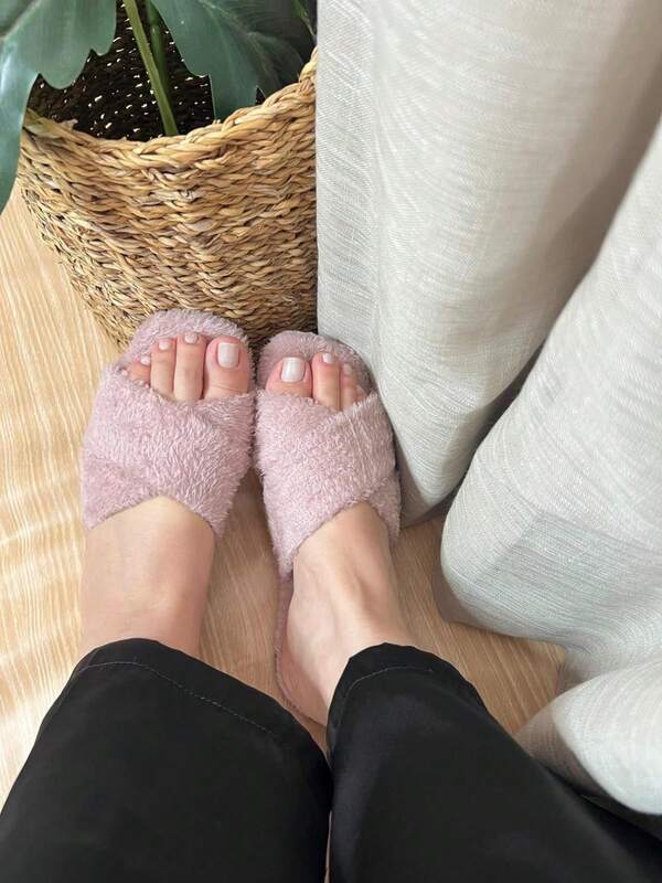 Pantufa Feminina Pelúcia Maternidade Noiva Confortável Inverno Acolchoado Elegante Fofo Tecido Pluma Casamento Casa