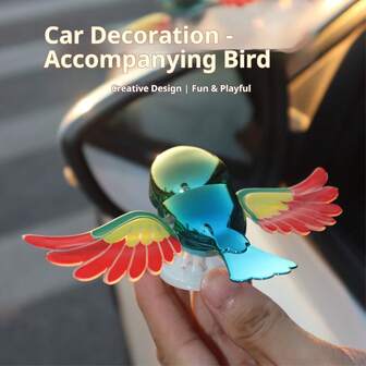 这款全新电动自行车伴侣飞鸟汽车装饰玩偶将激起人们的飞翔之姿，趣味骑行头盔创意装饰，骑行伴侣飞鸟装饰，户外装饰，骑行头盔装饰玩偶。