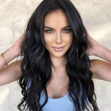 酒红色、黑色、金色短款波浪蕾丝前假发，无需胶水即可打造自然波浪，采用耐热合成纤维制成，带有婴儿发，24英寸 - 彩色 - 查看 2