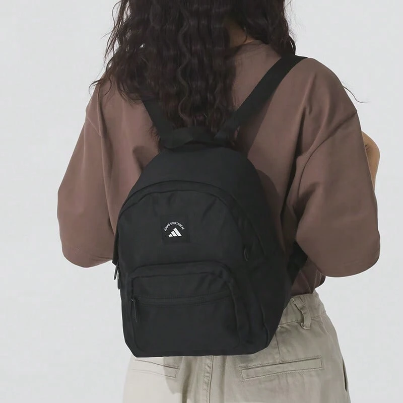 阿迪达斯女士背包 2026 新款运动休闲迷你轻便背包 KE4018 - 黑色 - 查看 1