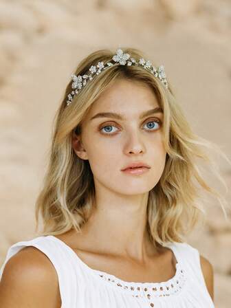 1件时尚新娘头饰，镶钻爪链发箍，饰以人造锆石花朵，婚礼、生日派对配饰