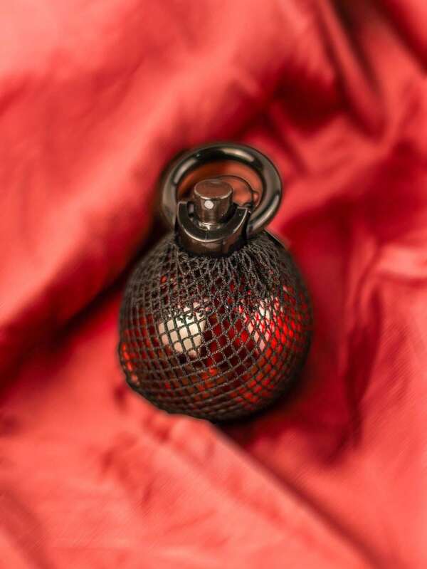 Lattafa PERFUME PARA MUJER-Sexy Dentelle (Edition Rouge) 100ml - Perfume fresco floral-frutal - Perfecto para primavera y verano, ligero y natural, fragancia femenina duradera, perfume elegante y sensual, ideal para regalo romántico, aroma floral y cálido para mujer, perfume con personalidad, fragancia especial para aniversarios, regalo perfecto para pareja, perfume para ocasiones especiales, perfume para cenas románticas, regalo elegante para mujer, Es el regalo ideal para ella en citas y Navidad, un imprescindible para citas, un regalo para el Día de San Valentín