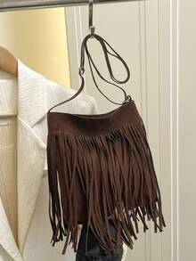 2025秋冬复古麂皮迷你流苏方包，配有可调节长肩带，这款小巧轻便的极简主义设计，是一款纯色柔软斜挎包。非常适合女性日常休闲穿着、通勤、工作、度假和学生使用。 - 咖啡 - 查看 3