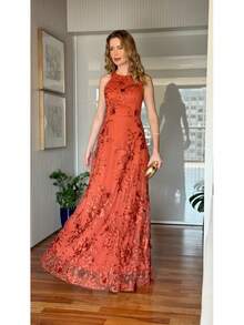 Jessica Terracotta Long Party Dress With Romantic Embroidered Tulle And Halter Neckline. Perfect For Elegant Parties, Bridesmaids, Mothers Of The Bride, Graduation, And Gala Events. Enhance Your Silhouette With Glamour And Sophistication. - Terracota - 查看 6
