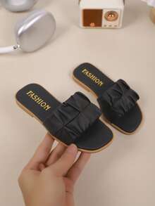 Ciabatte alla moda per bambini da esterno, sandali piatti con punta quadrata per l'estate, nuove scarpe da spiaggia con punta quadrata, molto attraenti per le ragazze - nero - Visualizzare 1