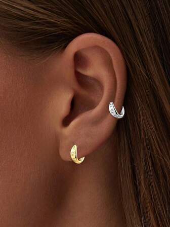 1 件 S925 纯银简约经典百搭双环耳环，配八角星形双环扣和双环耳环，适合女性佩戴，简约耳环，适合日常搭配。