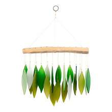 Wind ChimesSpring Leaves and Driftwood Glass Chime Wind ChimesWind Chimes - verde - Ver 2