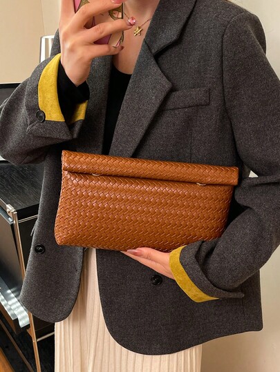 حقيبة صغيرة جديدة لموسم خريف/شتاء 2025، محفظة ونسيج نسائي، حقيبة يد نسائية بنمط منسوج، محفظة صغيرة بإغلاق مغناطيسي، حقيبة مربعة صغيرة للحفلات والتنقل باللون الأبيض، هدية عيد الحب، حقيبة نسائية، محفظة بلون بني