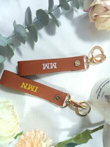 1 Stück personalisierter großer Ring Schlüsselanhänger - Individualisierte Schlüsselanhänger - Handschlaufen Schlüsselanhänger - Taschendekoration - Autohaken - Geschenke für sie - Mode Schlüsselanhänger - Weihnachtsgeschenke, nur Schriftzeichen, Sonderzeichen können nicht individualisiert werden, Multifunktional, Dekorativ, Wiederverwendbar, Exquisit, Stilvoll, Hochwertig, Farbig, Modern, Individuell, Personalisiert, Einzigartig, Wohndekoration, Wohndekoration, Warme Atmosphäre, Herbstliche Wohnungsauffrischung, Wohnharmonie