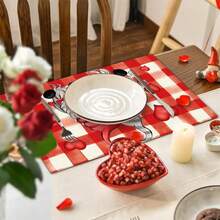 1/4/6件装情人节主题红白格子图案装饰餐垫，饰有多颗红色爱心图案，100%亚麻印花餐垫/咖啡杯垫，可手洗 - 适用于餐桌、餐厅、生日派对装饰、家居装饰 - 彩色 - 查看 2
