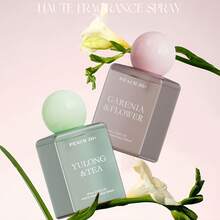 1 bouteille de 90 ml de parfum pour femme, avec une fragrance classique, convenant aussi bien à une utilisation intérieure qu'extérieure, en tant que désodorisant, avec une fragrance longue durée. Élément essentiel pour les rendez-vous, les fêtes et les vacances. Convient aux familles, hôtels et bureaux. Un cadeau idéal pour les amis et la famille ! Cadeaux pour les femmes, parfums décoratifs pour la chambre, fêtes de festival, cadeaux de Noël, cadeaux de la Saint-Valentin - Multi-parfums - Voir 2