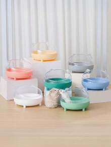 1 pieza de baño y aseo para hámsters con base clara y ventana visible que incluye alfombrilla antideslizante, diseño antivuelco y antifugas; adecuado para bañeras y áreas de inodoro fijas para varios hámsters como Pudding, Tri-Lines, Milk Tea, Silver Fox y Golden Sable; también puede servir como un tazón de alimentación para animales pequeños de hasta 15 libras, como conejos y gatitos.