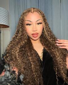 Glueless Wigs Human Hair Human Hair Curly Wig 250% Density Lace Frontal Wigs 4/27 Highlight Ombre Honey Blonde Human Hair Wig Ombre Highlight 4/27 Deep Wave Lace Front Wigs Hidden Strap 360 Drawstring Wigs Human Hair Pre Plucked Pre Bleached Deep Wave Full Lace Frontal Wig With Baby Hair 28 Inch Glueless Wigs Human Hair - S4/27 - 查看 11