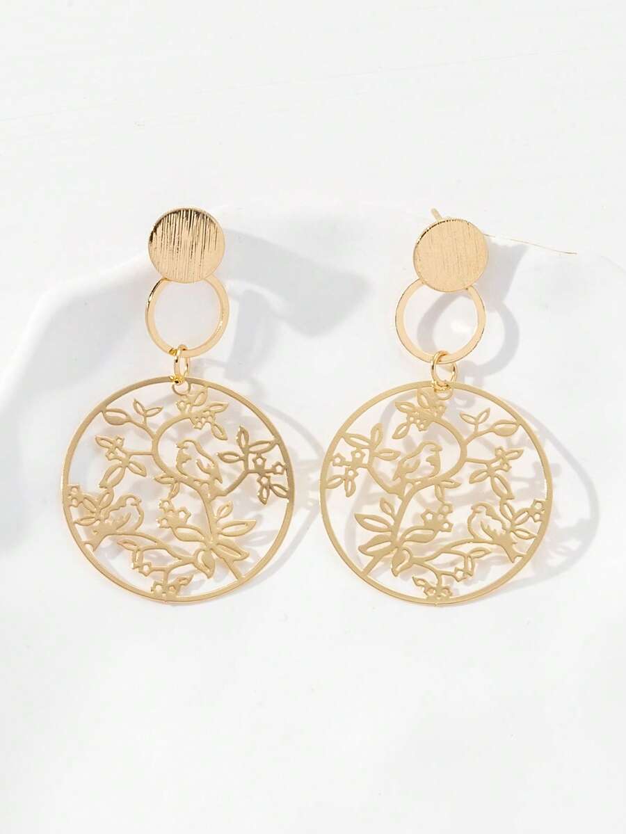 1 Đôi bông tai kim loại tròn rỗng họa tiết hoa cổ điển, thích hợp đeo hàng ngày - Vàng - Xem 1