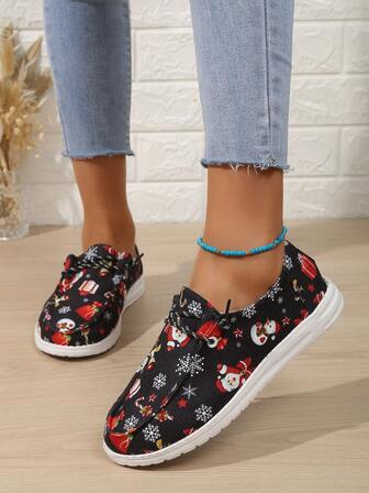 Women's Cartoon Santa Claus Print Slip-On Round Toe Low-Top Lightweight Soft Canvas Shoes, Comfortable Christmas Casual Sneakers