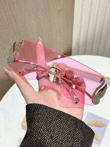 一副欧美风时尚眼镜，天鹅造型，复古优雅亮面PC（聚碳酸酯）材质，四季皆宜。 - 彩色 - 查看 1