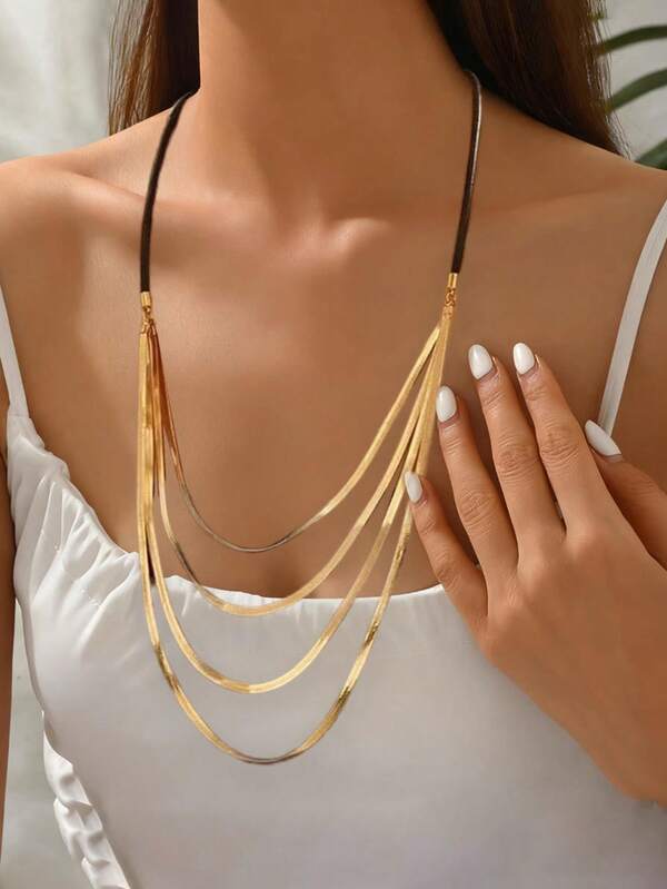 1pc Multilayer Design Fashionable Exaggerated Minimalist Elegant Choker Necklace For Women
