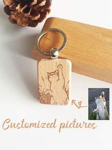 1pc Customized Photo Engraved Wooden Keychain, Pendant, Creative Small Item, Bag Charm, Wooden Tag, Keyring, DIY Accessory, School Backpack, Car Accessories, Cute Gift For Friends, Colleagues, Family, Boyfriend/Girlfriend, Teacher's Day, Christmas