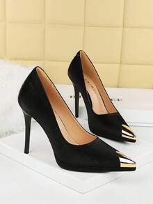 Chaussures pour femmes de style chinois, talons métalliques à talons hauts, bout pointu avec bride à la cheville ajourée, escarpins à enfiler sans talon avec perles - Noir - Voir 3