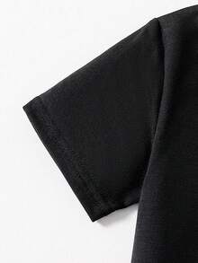 Young Boy Cartoon Print Round Neck Short Sleeve Top And Cargo Pants Set - Black - View 5