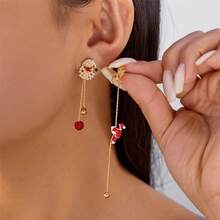 1 Pair Creative Santa Claus Climbing Earrings With Tassel Pendant, Suitable For Women To Wear On Christmas, Holidays, And Parties