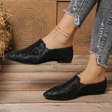 Women's Flat Pointed Toe Slip-On Leopard Print Casual Flat Loafers - Black - View 5