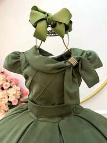 Vestido Infantil Verde Oliva Busto Nervura Formaturas Damas