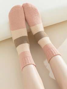1/2/4 Pairs Women Plush Socks, Thick Mid-Calf Socks, Thermal Lined, Warm & Cozy For Winter
