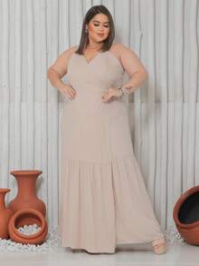 Long Wrap Dress With Thin Straps Made Of Smooth Viscose Linen. - 奶油色 - 查看 1