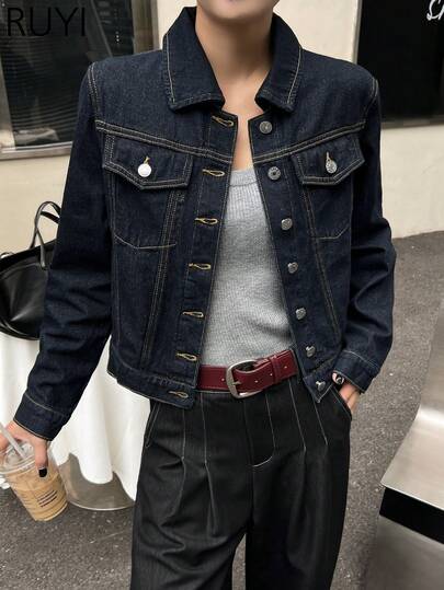 女士原色牛仔夹克，修身短款，饰有明线缝制和金属纽扣，复古休闲日常穿着，通勤和约会皆宜，显瘦显高。