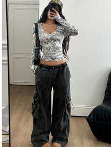 女士V领紧身迷彩印花性感低领修身长袖T恤上衣，秋冬季，欧美风格 - 淺灰色 - 查看 5