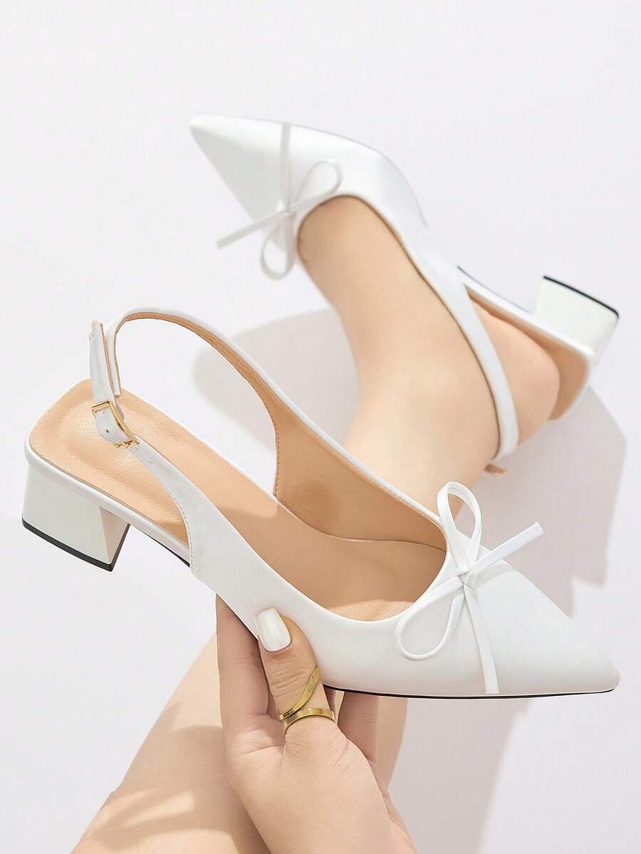 Giày cao gót hở mũi, mũi kín, hở gót, có nơ trang trí cho nữ, giày cao gót đế thô thoải mái, phù hợp cho trang phục hàng ngày, tiệc tùng, đám cưới, những dịp trang trọng, thích hợp cho mùa thu/đông, màu trắng
