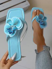 Breezelady New 2025&2026 Large Size European Style Summer Open Toe Faux Flower Decor Flat Slide Sandals For Women - 藍色 - 查看 4