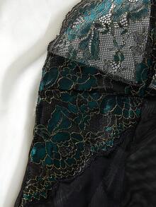 EverydayBra 2件套女士黑色和绿色蕾丝性感睡裙，金色蕾丝交织花卉日常睡衣，半透明连衣裙配金色蕾丝下摆和丁字裤 - 黑色 - 查看 3