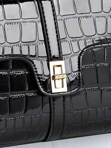 1pc Fashionable And Casual Mirrored Crocodile-Grain Ladies' Handbag, Single-Handed, Crossbody, Or Shoulder-Length, With A Flip-Lock Closure And Exquisite Small Square Bag