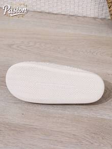 Women's Plush Cat Embroidered Slippers, Cute Indoor Non-Slip Warm Comfortable Bedroom Thermal Slippers, Winter