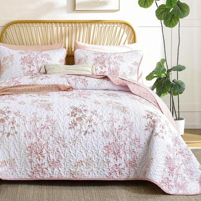 3 Piece Pink Floral Quilt Set Queen King Size, Botanical Leaf & Butterfly Pattern Bedspread Coverlet Set San Valentín, Soft Beautiful Farmhouse Plants Quilts Bedding Set For Wedding Items,Valentines Day Home Bed Room Decor,Easter Gifts,All Season