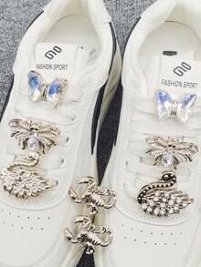 2pcs Punk Style Golden Resin Butterfly & Scorpion Shoelace Charms, Sparkling Rhinestone Swan Shoelace Buckles, DIY Accessories, Personalized Spider Shoe Clips Decor, Suitable For Women's Lace-Up Sneakers & Boots, Christmas, Halloween, Valentine's Day, Birthday, Holiday Party Gifts (Shoes Not Included) - Multicolor - View 4