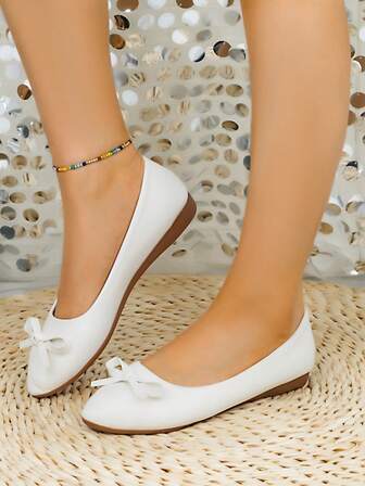 Women's New White Flat Pointed Toe Slip-On Loafers With Bow, Plus Size Comfortable Soft Bottom Casual Driving Moccasins, Versatile For Daily Wear And Commuting