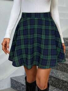 Keke Bloomly New Arrival Autumn/Spring British Style Plaid Mini Skirt, Fashion Minimalist Elegant Versatile Women's Short Skirt, Perfect For Holidays, Commuting, Dates, Gatherings, Casual Outings, School Events, Festivals, Parties And Other Occasions. High-Waisted A-Line Skirt Showcases Elegance And Sophistication, Ideal For Women's Valentine's Day