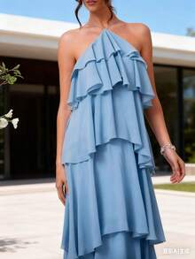 Halter Maxi Dress With Layered Ruffles And An Open Back Neckline. - 淺藍色 - 查看 1
