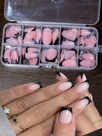 120 Stücke quadratische Nagelsticker mit schwarzem Rand für French Manicure, volle Abdeckung