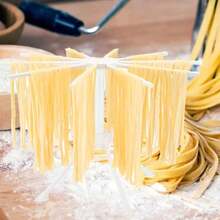 1-Piece Foldable Spaghetti Drying Rack - A Homemade Spaghetti Hanger That Saves Space For Storing Fresh Spaghetti In The Kitchen. - White - View 2