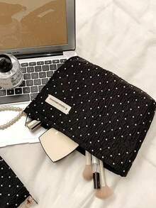 1 Piece, Velvet Fabric With Polka Dot Decoration And Diamond Pattern. It Is A Fluffy And Soft Women's Cosmetic Bag, A Travel Zippered Cosmetic Pouch, A Storage Bag, A Cute Toiletries Bag, A Large-Capacity Cosmetics Organizer Box, A Cosmetics Storage Box , Makeup Room Decor,Makeup Bag,Travel Essential - Multicolor - View 2