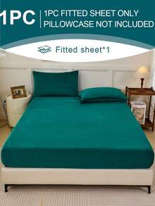 1件深绿色天鹅绒床笠，保暖柔软，纯色绒面，尺寸可选：特大号、大号、标准双人床、单人床。奢华超柔软舒适床笠，11.8英寸深口袋设计，适合秋冬春季使用。不含枕套，适合宿舍或开学季使用。 - 墨綠色 - 查看 6