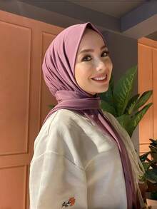 This Ready-To-Wear Hijab Is Made Of Soft, Breathable And Non-Pilling Fabric, Suitable For Daily Wear Throughout The Year For Muslim Women. - Easy-to-wear Hijab - View 25