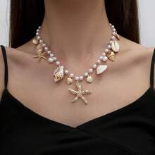 Summer Beach Shell Necklace For Women, Faux Pearl Starfish Conch Jewelry, Ocean-Inspired Seashell Accessories, Chic Beachy Pendant Necklace, Tre Ndy Summer Coastal Ornament, Imitation Pearl & Shell Fashion Piece, Boho-Style Sea-Themed Necklace, Vacation-Ready Beach Jewelry, Delicate Seaside Charm Necklace, Gift For Beach Lovers/Fashionistas. - 金色 - 查看 1